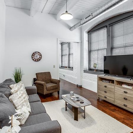 Апартаменти Ny Style Centric Loft With King Bed By Park Ave Рочестер Екстер'єр фото