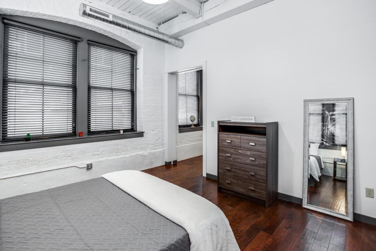 Апартаменти Ny Style Centric Loft With King Bed By Park Ave Рочестер Екстер'єр фото